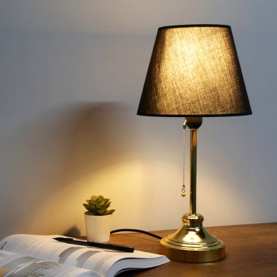 Φωτιστικό επιτραπέζιο Harrison Megapap ύφασμα/μέταλλο/Mdf χρώμα μαύρο/χρυσό 22x17x45εκ.